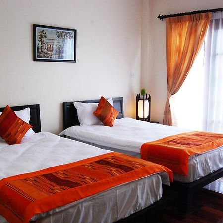 Vayakorn Inn Vientiane Exterior photo